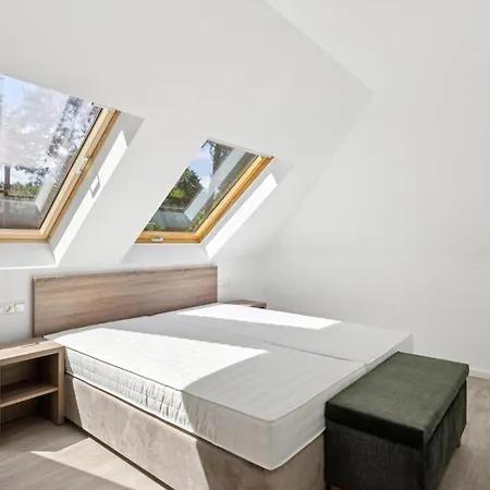 Apartment Cozy In With Wifi Altenkirchen (Mecklenburg-Vorpommern)